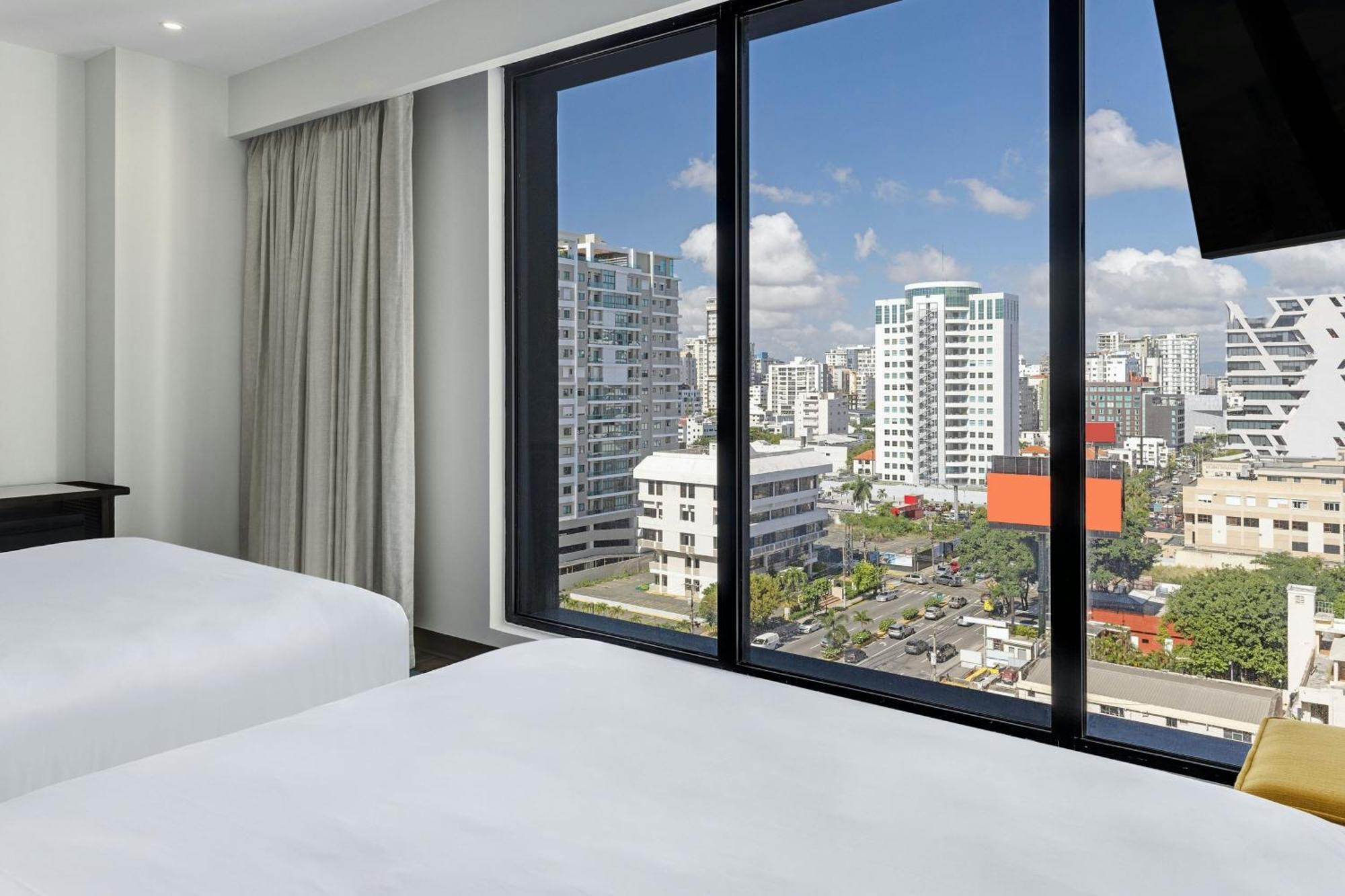 Aloft Santo Domingo Piantini Hotel Buitenkant foto